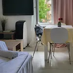 Bastis Central Guesthouse Lucerne City