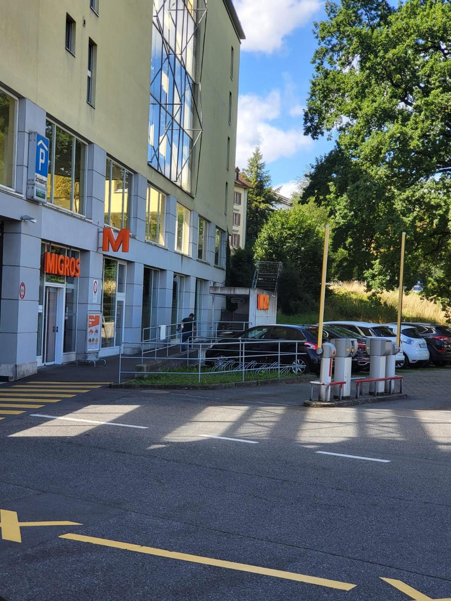 Apartamento Bastis Central City *